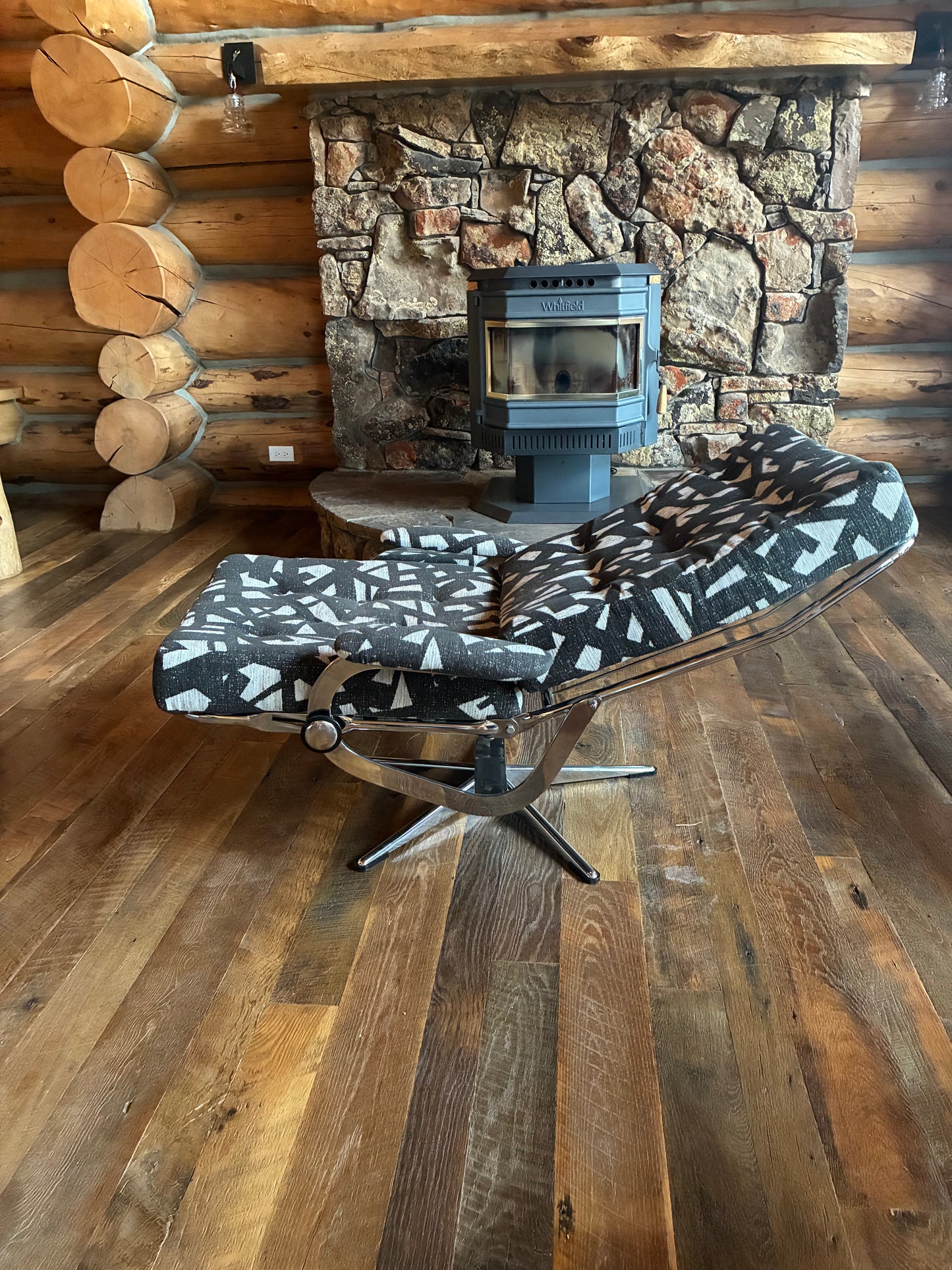 Mid-Century Modern Reclining Chair